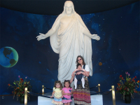 Momandgirls